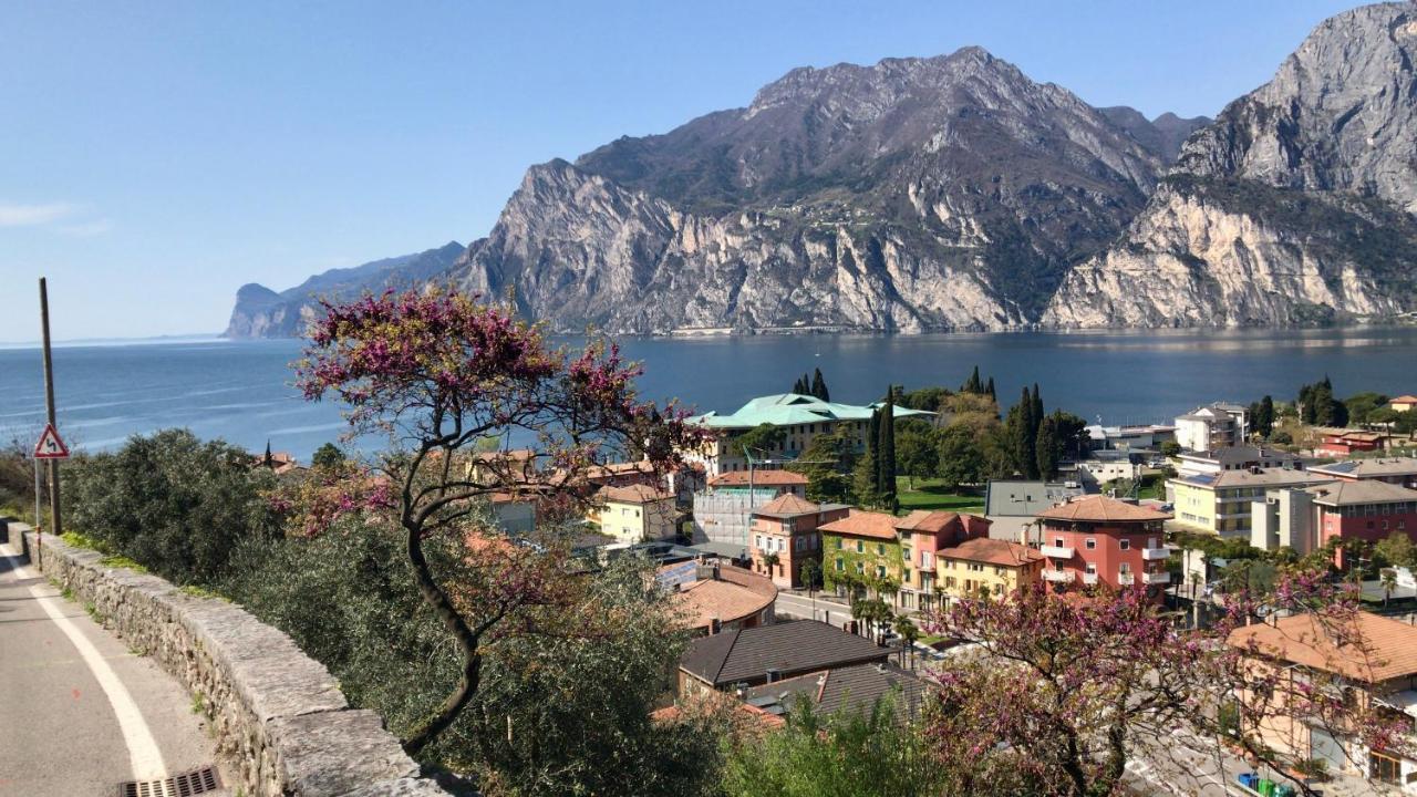 Appartamento Al Centro Arco Exteriör bild